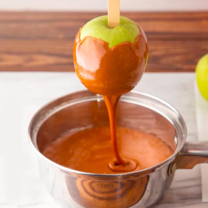 Halloween Harvest Caramel Apple Soft Caramels - 8.57oz - Imagen 3